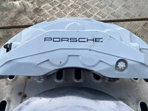 CAY9Y frambromsok för Porsche Cayenne image 4