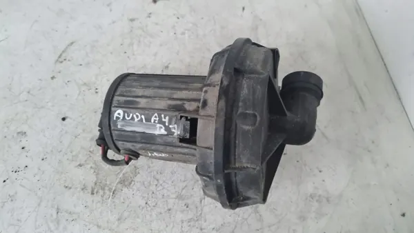 Toissijainen ilmapumppu OEM 06A959253B Audi A4 B7 1.6B image 6