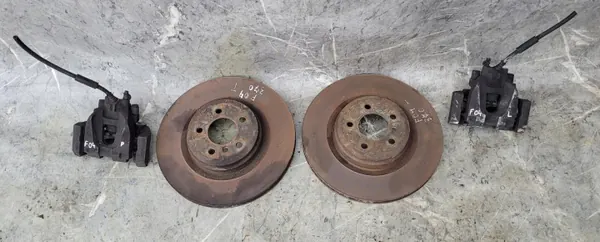 OEM TARCZE ZACISKI TYŁ TYLNE KOMPLET BMW F01 F02 F04 370mm 44/24 image 2