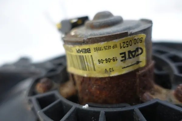 Jäähdytinpuhallin Fiat OE OEM 55700995 Grande Punto:lle image 7