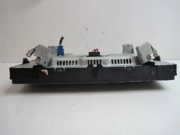 OEM 5NN919605B Navigointinäyttö VW Tiguan II Passat B8 image 3
