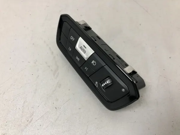 Unité de contrôle éclairage BMW 3 G20 OEM 61319461139 image 3