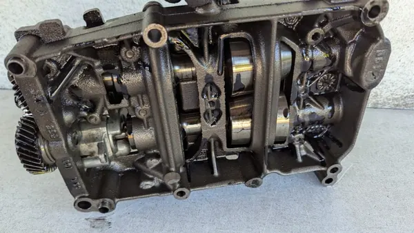 Ölpumpe OEM 03L103537 für VW Audi 2.0 TDI image 3