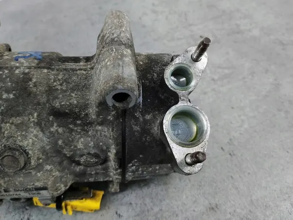Compresseur de Climatisation Citroen C3 I 1.4 SD6V12 Sanden image 7