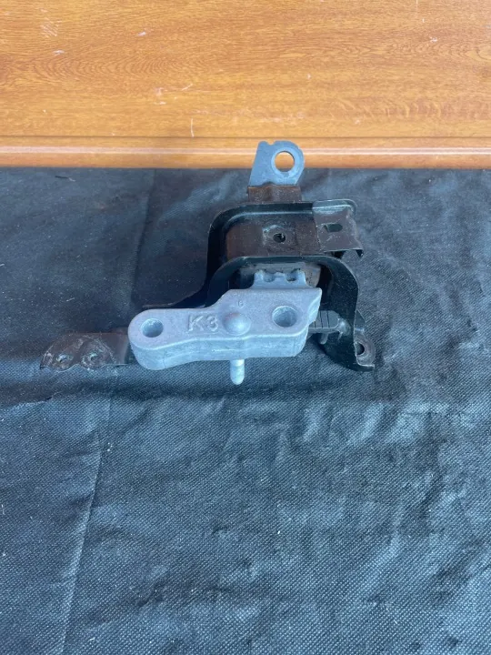 Support moteur K3 pour Toyota Yaris Cross 1.5 Hybride image 2