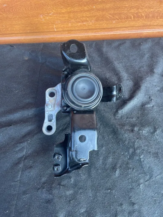 Support moteur K3 pour Toyota Yaris Cross 1.5 Hybride image 4