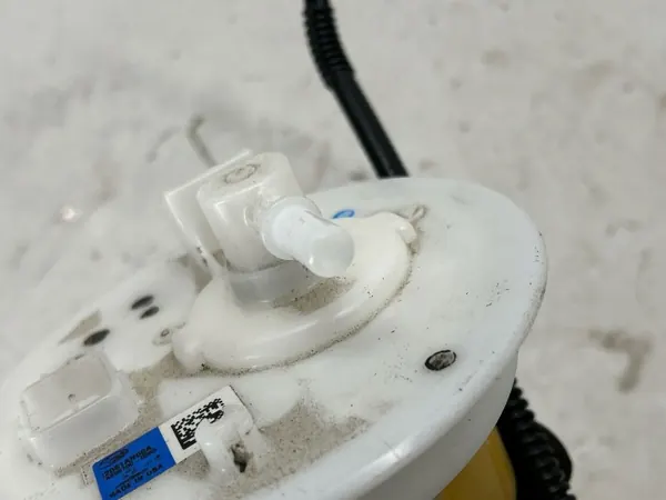 Polttoastetasensori OEM 42081AN00A Subarulle image 9
