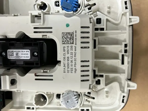 Audi Q3 83A LED Daklampen OEM 81A947135CL 6PS image 3