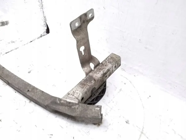 Renforcement de pare-chocs avant BMW 7 G11 G12 image 2