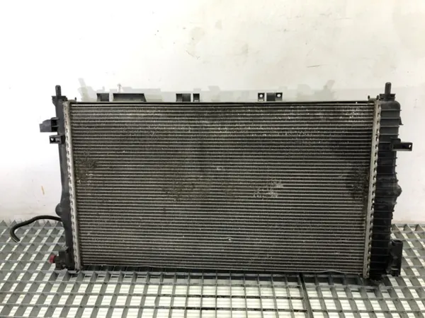 CHŁODNICA WODY OPEL INSIGNIA A 2.0 160KM 22818551 08-17 RADIATOR image 2
