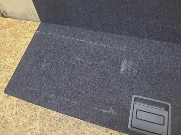 Tapis de coffre Toyota Prius Plus OEM 58410-47020 image 4