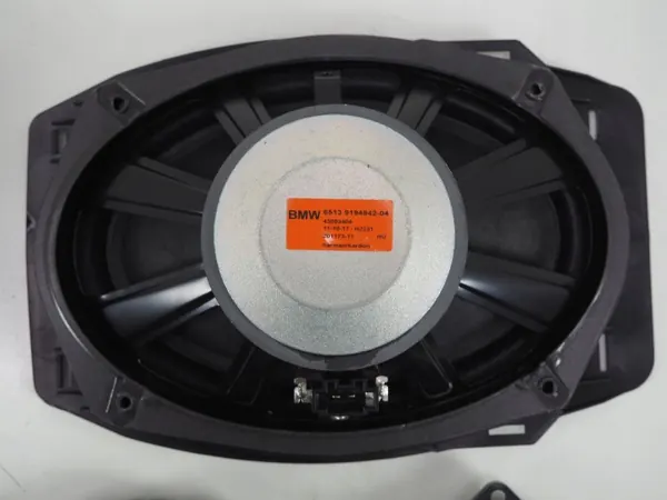 Luidsprekerversterker OEM 498764427 voor BMW i8 image 4