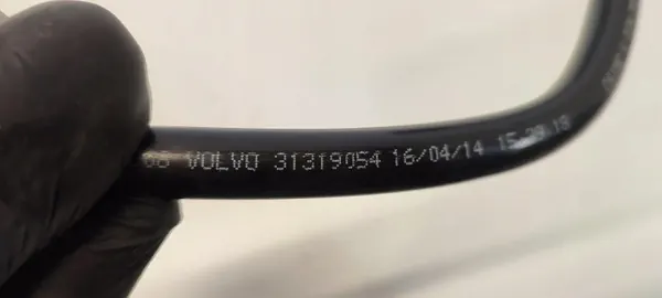 Volvo V60 versnellingsbak olieleiding OEM 31319054 image 3