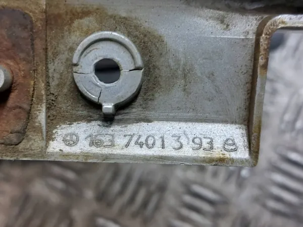 OEM 744 1637402293 Kofferbakklep Afwerking & Handgreep Mercedes ML image 10
