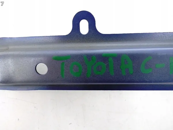 TOYOTA C-HR 16-23 Frontverstärkungshalter OEM 53208-F4900 image 8