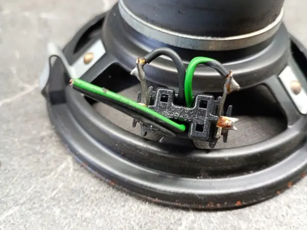 OEM 1248203902 kojetaulukaiutin Mercedes W124 image 7