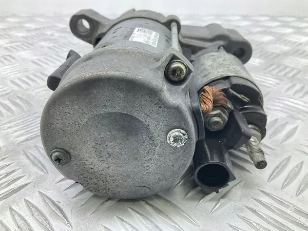 Arrancador AUDI 1.97L diésel 2013 image 4