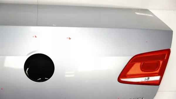 Kofferraumdeckel OEM 371116684 für VW Passat B7 Limousine image 5