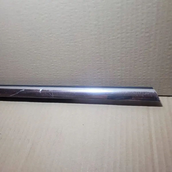 Racleur de porte Audi A4 B9 gauche arrière OEM 8W0853763B image 8