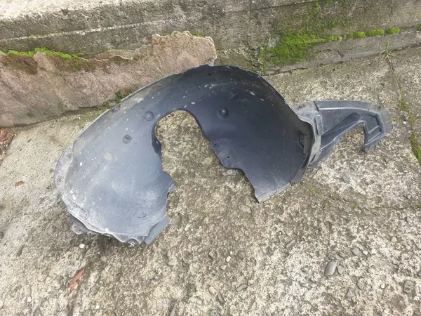 Skoda OE 5E0809958B wheel arch image 3