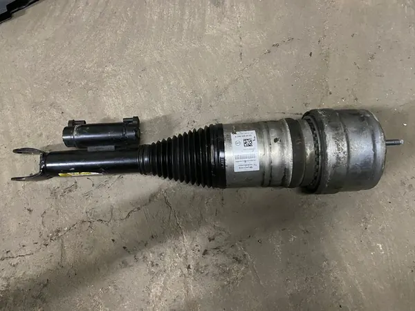 MERCEDES 213 CLS Shock Absorber Left Front OEM image 2