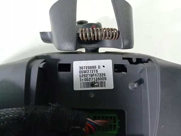 Volvo S60 00-10 Sisätakakulma OEM M1S250 image 5