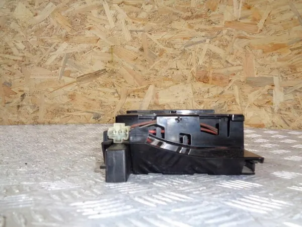 Juomapidike VW Transporter T5 Caravelle image 6