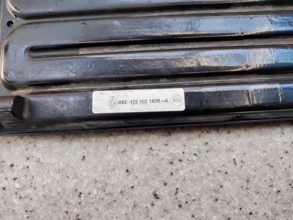 Arrefecedor combustível OEM 175103180R para Renault Master III image 4
