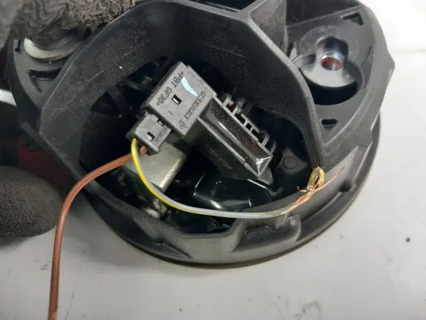 Emblème de poignée de coffre BMW 7270728 116D F20 image 6