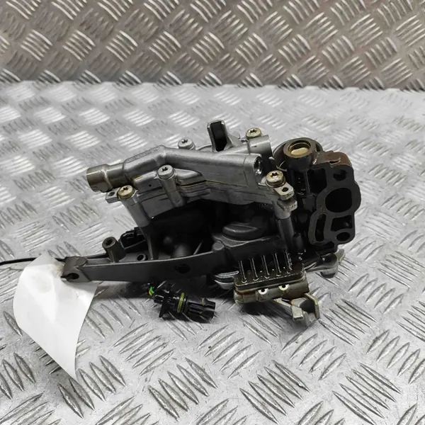 Gebruikte oliepomp OEM R2781810520 voor Mercedes-Benz CLS image 3