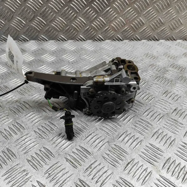 Gebruikte oliepomp OEM R2781810520 voor Mercedes-Benz CLS image 5