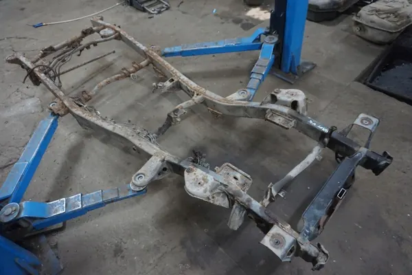 Bastidor Suzuki Jimny OEM JIMNY RAMA A - Usado image 2