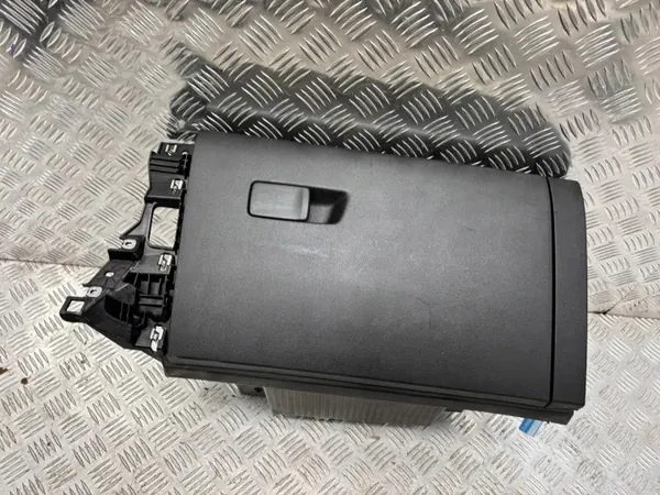 Passagerarhandskfack OEM 681083329R för Renault Kangoo IV image 2