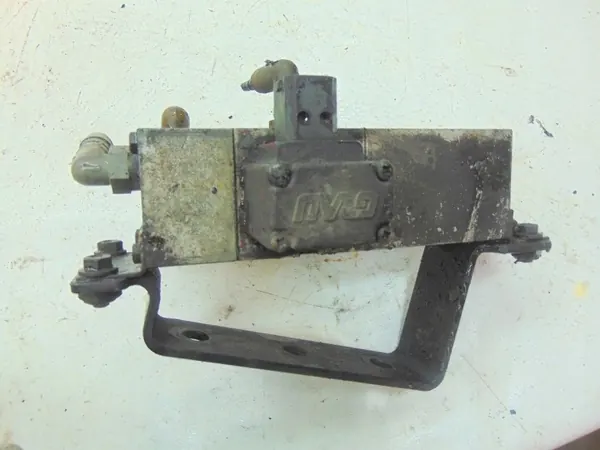 Volvo Modulatorventiel OEM 3944186-00 FH12 380 image 4