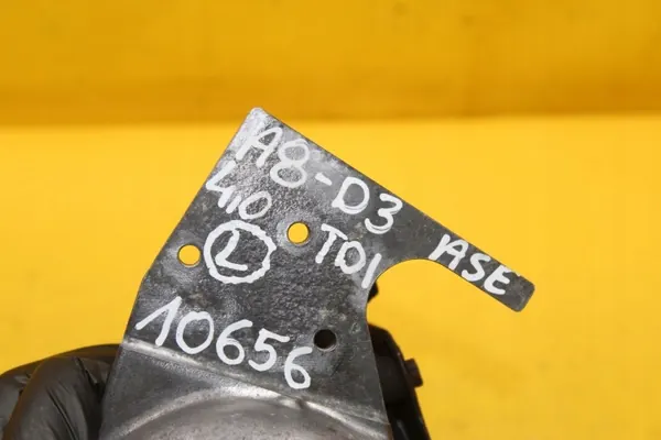 Turbo usado OEM 057145701T Esquerdo Audi A8 D3 image 10