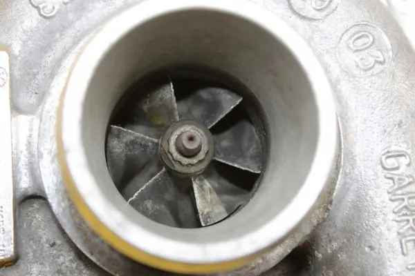 Turbo usado OEM 057145701T Esquerdo Audi A8 D3 image 8