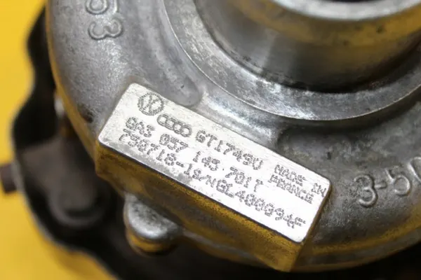 Turbo usado OEM 057145701T Esquerdo Audi A8 D3 image 9