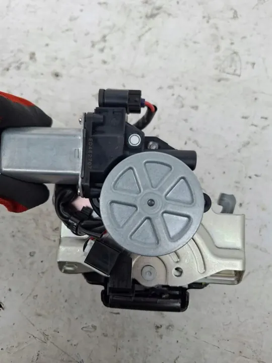 Verrou de hayon SUBARU FORESTER IV SJ image 4