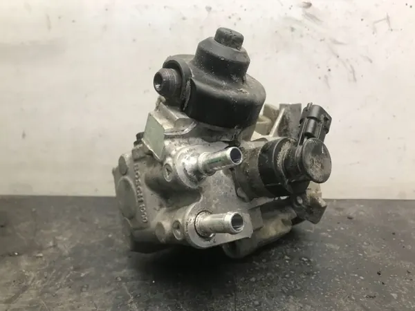 Bomba de inyección Citroen Jumper 2013 OEM 0445010512 image 3