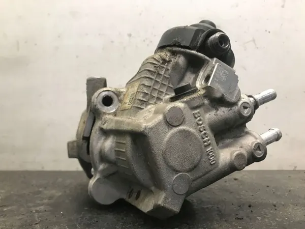Bomba de inyección Citroen Jumper 2013 OEM 0445010512 image 4