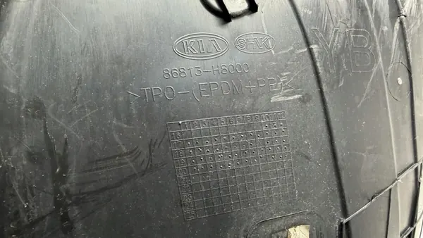 Kia OE 86813-H8000 Gebruikte Wielkast image 5