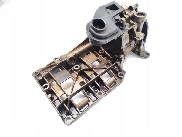 Pompe à huile BMW OEM 7798014 pour moteur 2.0 D image 3