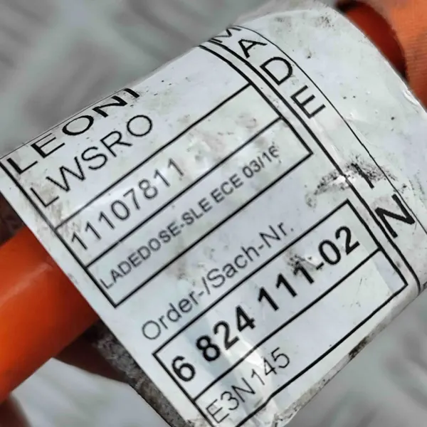 Câble de chargement de batterie BMW 3 2.0L Hybride 6824111 image 7