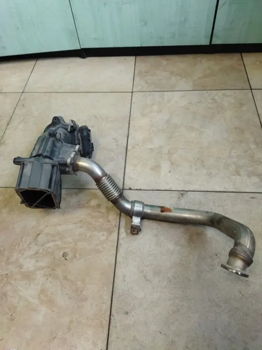 EGR-klep met Pijp OEM 22143686 - Gebruikt Renault OE image 2