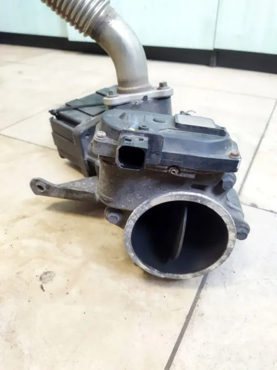 EGR-klep met Pijp OEM 22143686 - Gebruikt Renault OE image 4