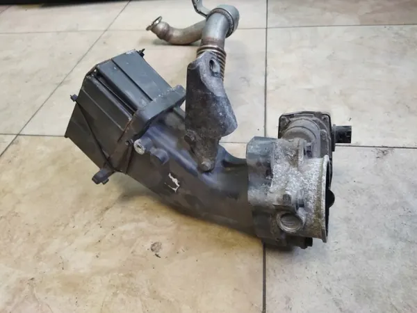 EGR-klep met Pijp OEM 22143686 - Gebruikt Renault OE image 6