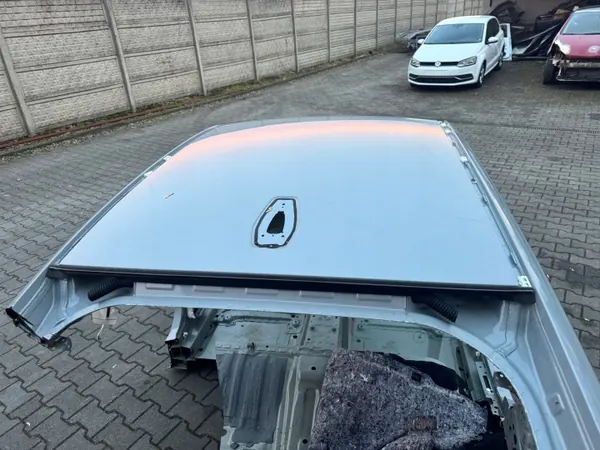 Dak BMW G26 i4 OEM 16372 - Gebruikte staat image 2