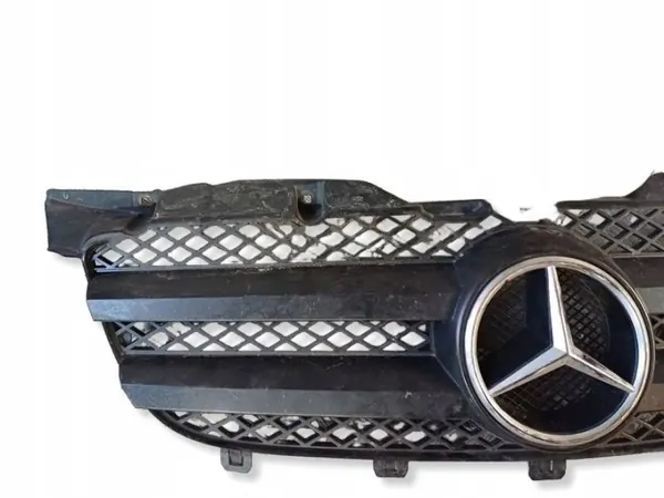 Grelha superior Mercedes Sprinter OEM A9068800385 image 4