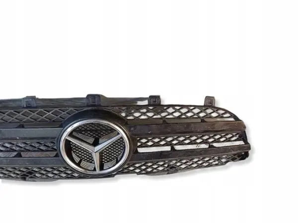 Grelha superior Mercedes Sprinter OEM A9068800385 image 6