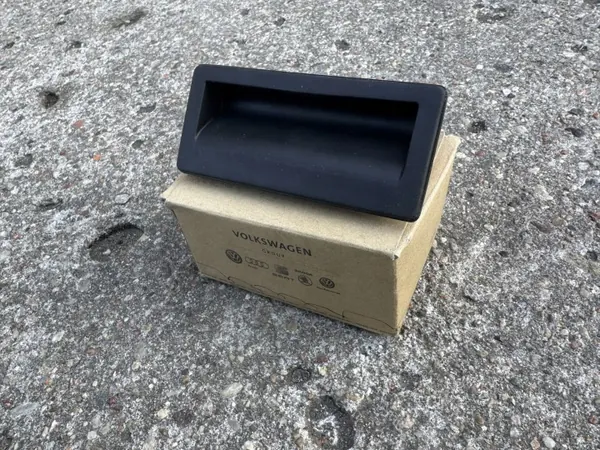 Kofferbakknop OEM 5N0827566T voor VW Tiguan I 07- image 3